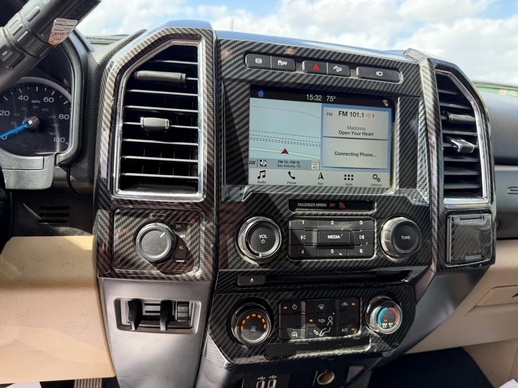 Ford F-350 SD King Ranch Crew Cab 4WD 2017