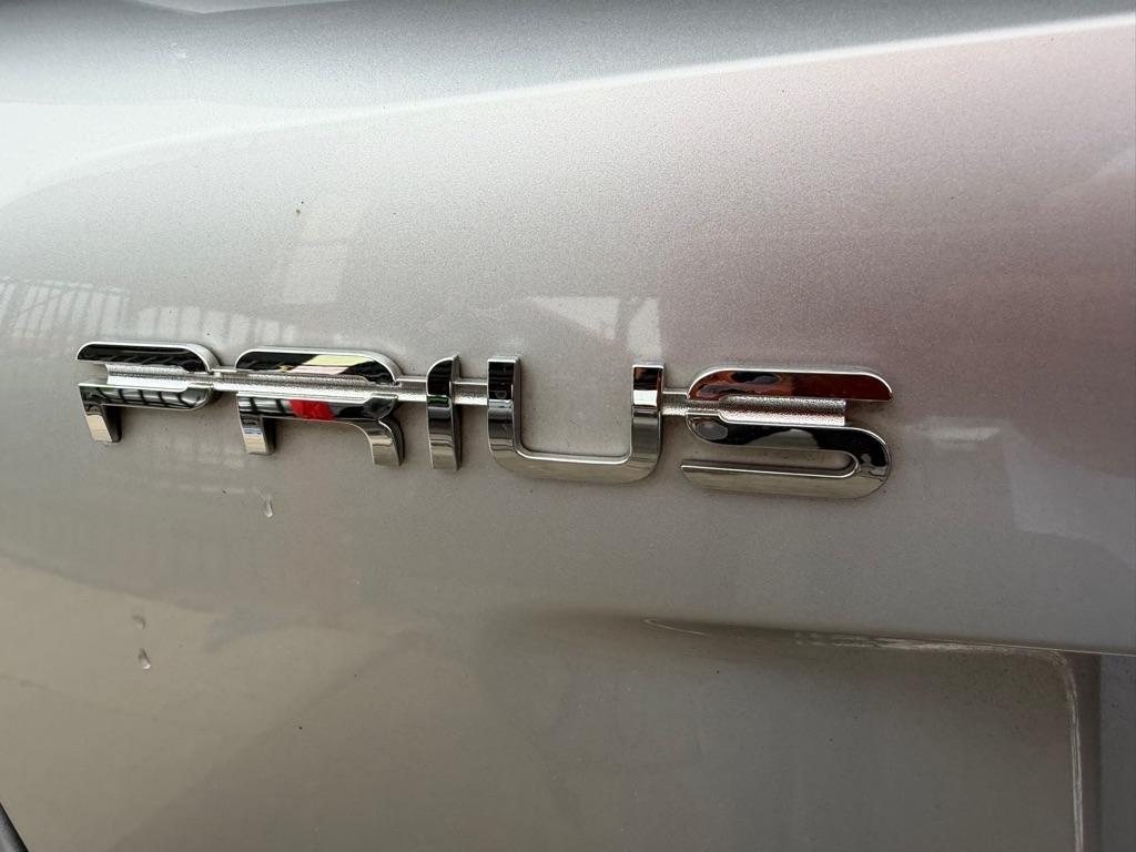 Toyota Prius Two 2018