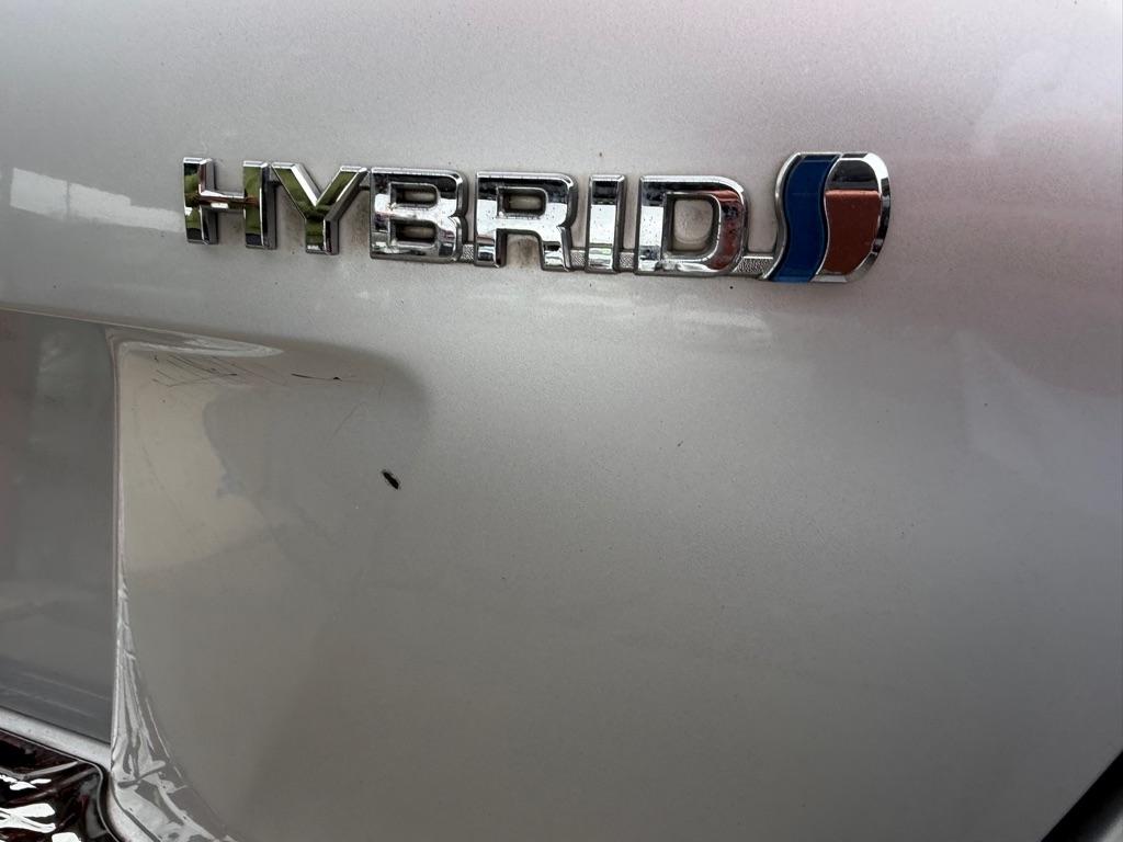 Toyota Prius Two 2018