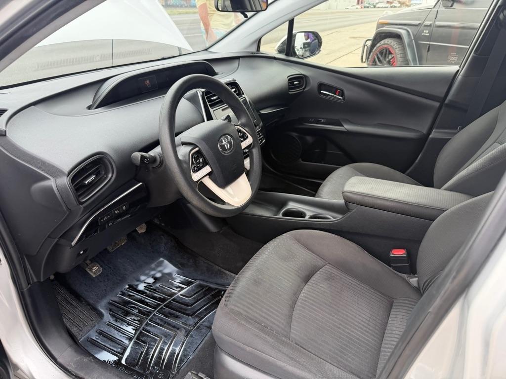 Toyota Prius Two 2018