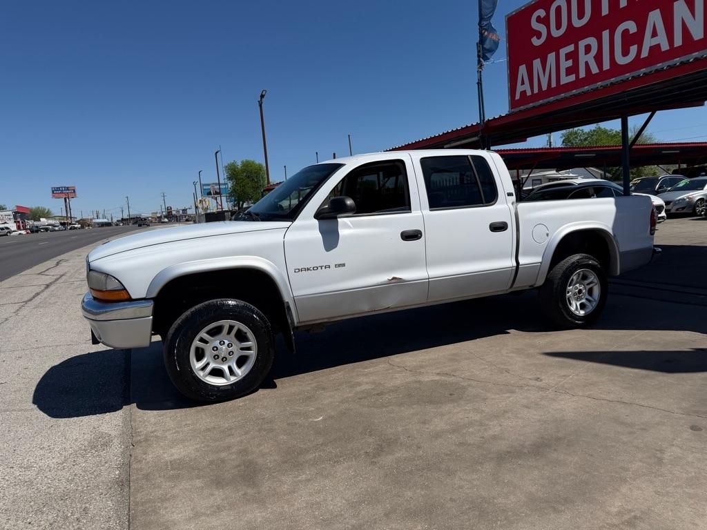 Dodge Dakota Quad Cab 4WD 2001