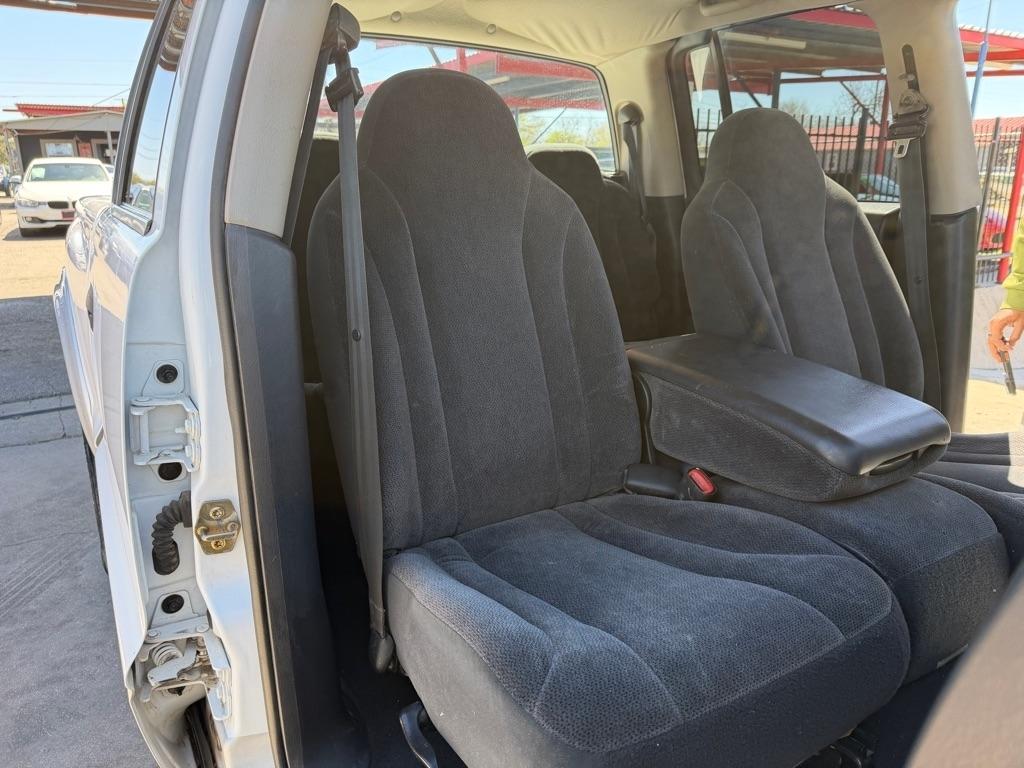 Dodge Dakota Quad Cab 4WD 2001