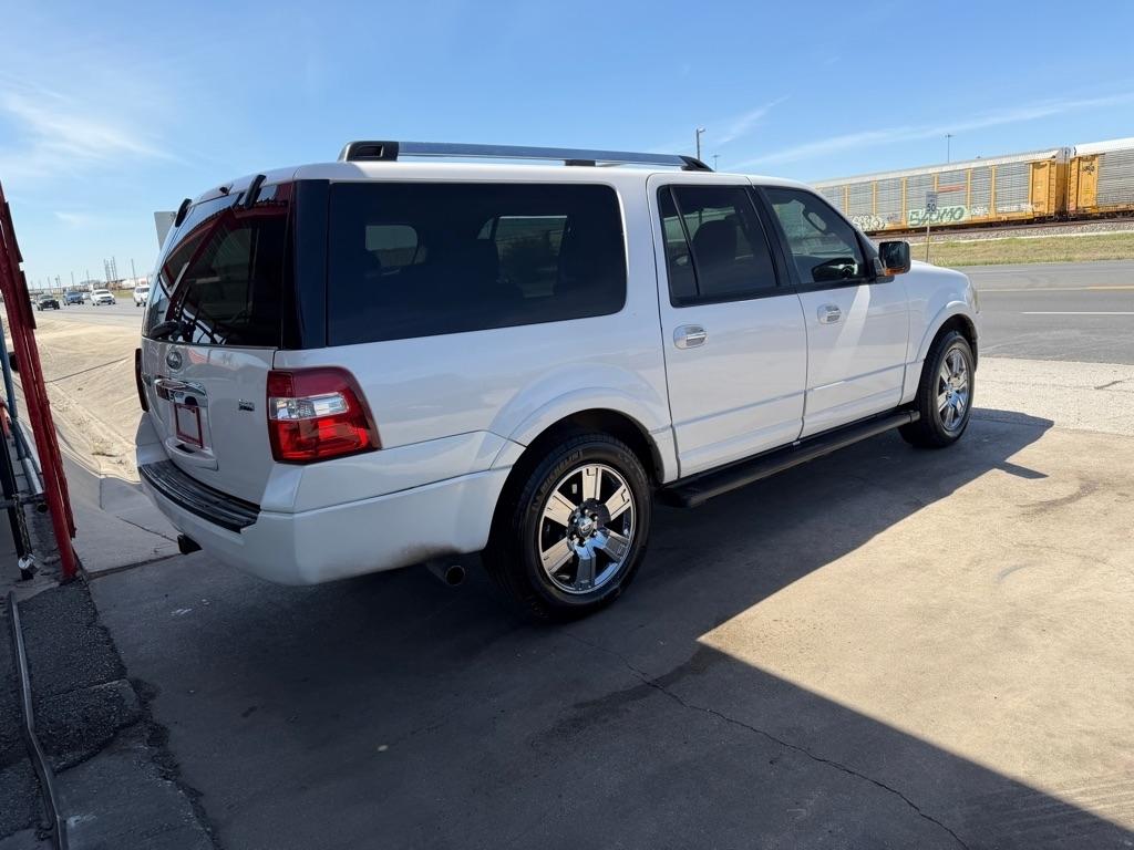Ford Expedition EL Limited 2WD 2010