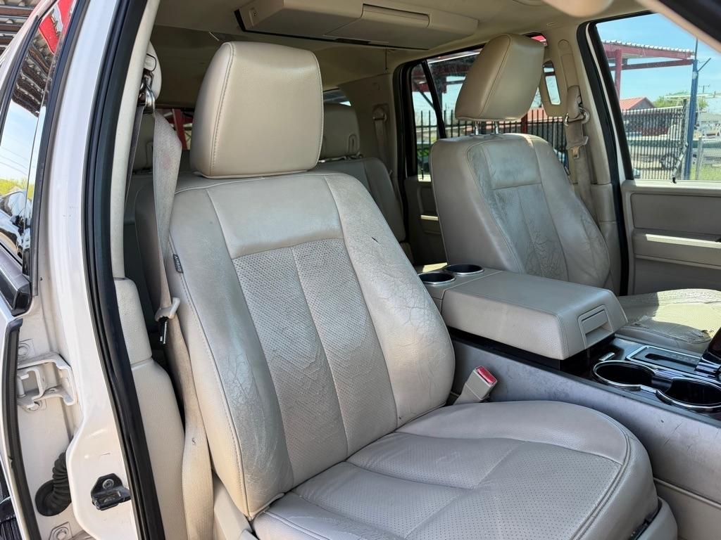 Ford Expedition EL Limited 2WD 2010