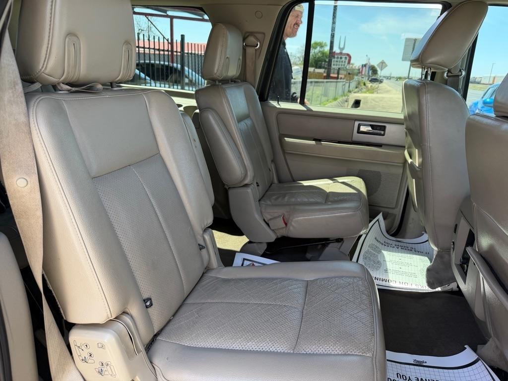 Ford Expedition EL Limited 2WD 2010