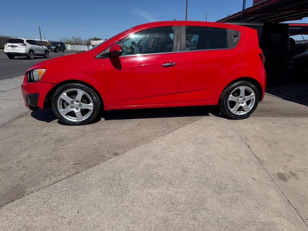Chevrolet Sonic LTZ Auto 5-Door 2015