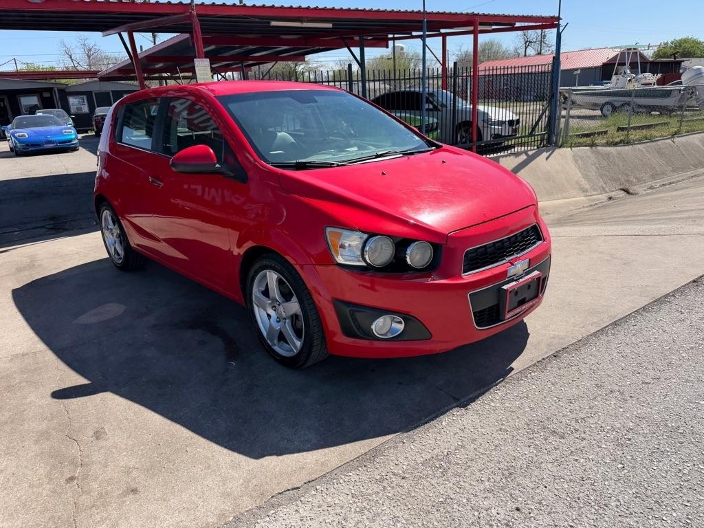 Chevrolet Sonic LTZ Auto 5-Door 2015