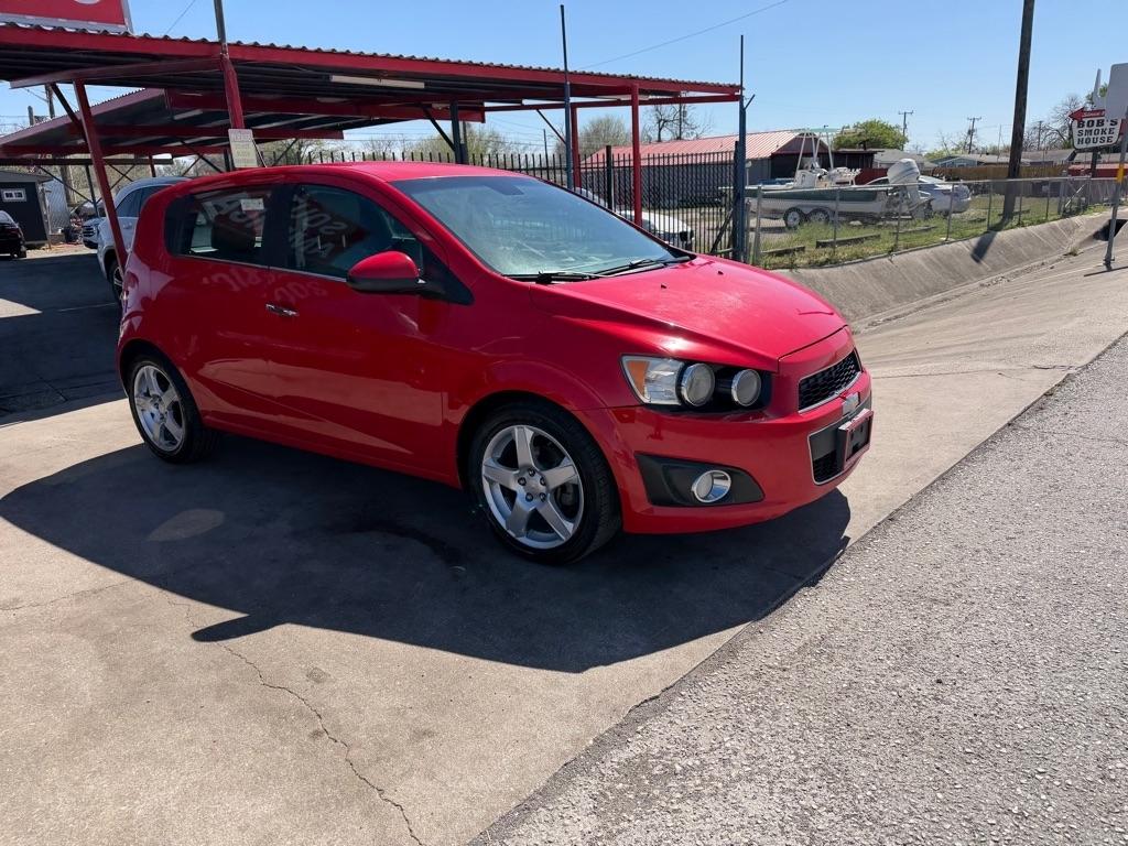 Chevrolet Sonic LTZ Auto 5-Door 2015