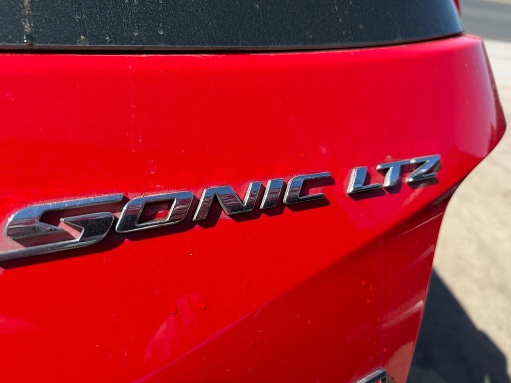 Chevrolet Sonic LTZ Auto 5-Door 2015