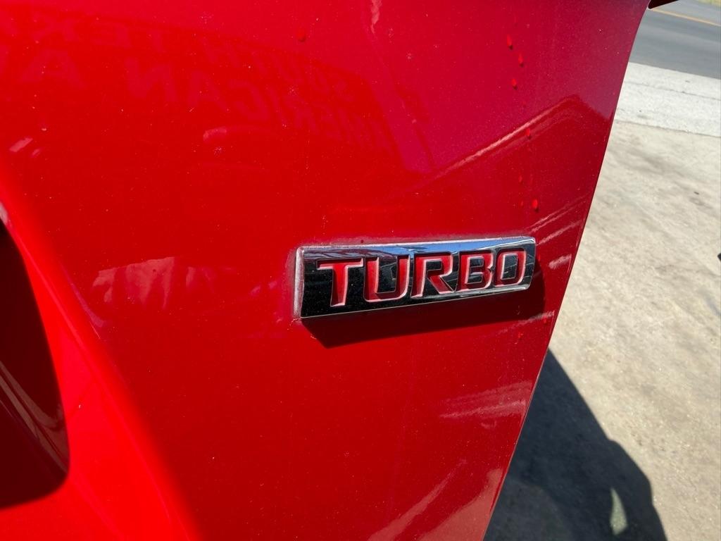 Chevrolet Sonic LTZ Auto 5-Door 2015