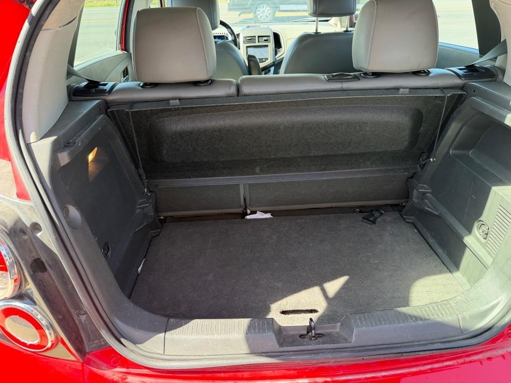 Chevrolet Sonic LTZ Auto 5-Door 2015