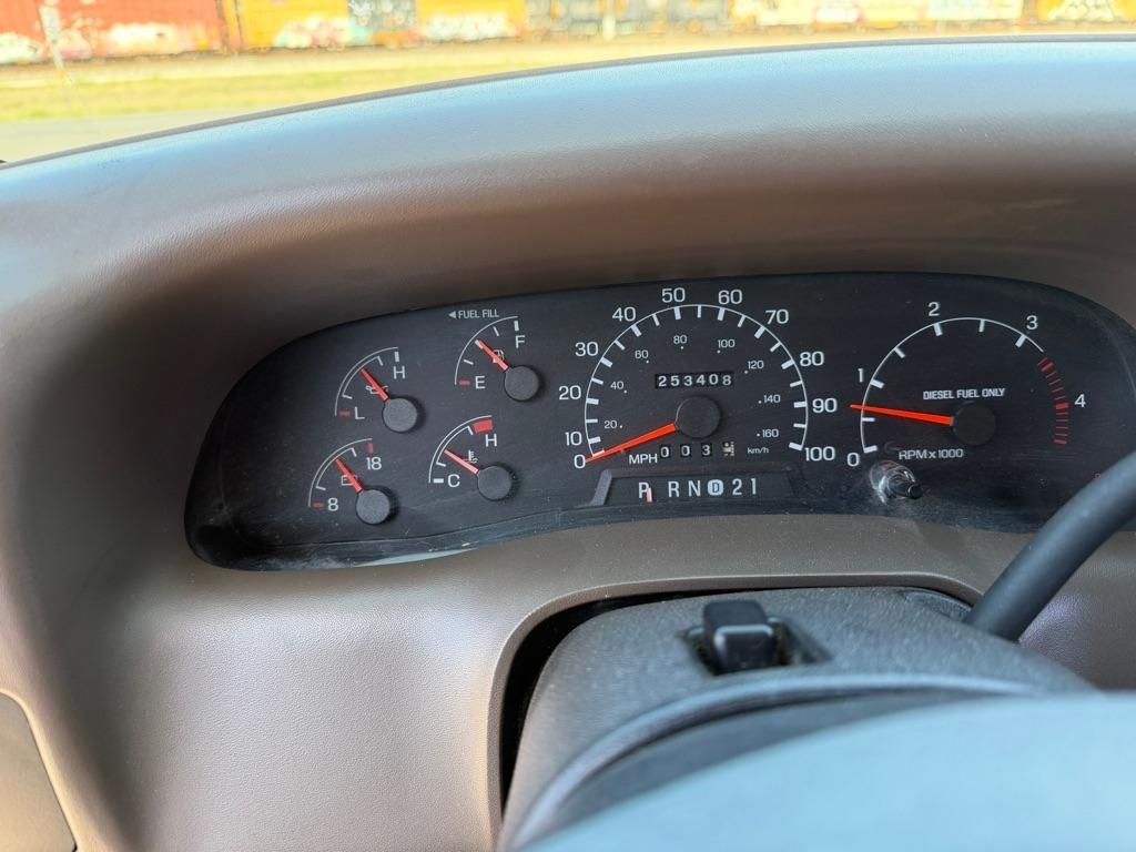 Ford F-250 SD XL Crew Cab SWB 2WD 1999