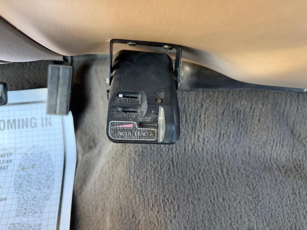 Ford F-250 SD XL Crew Cab SWB 2WD 1999