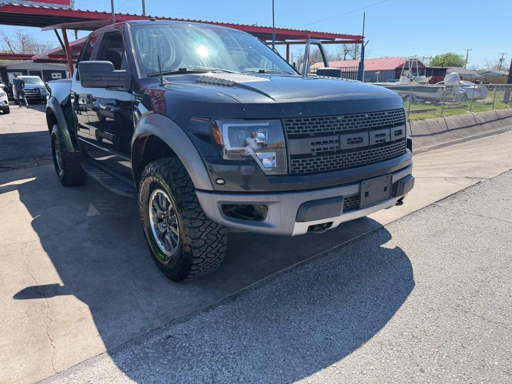 Ford F-150 XL SuperCab 8-ft. Bed 4WD 2010