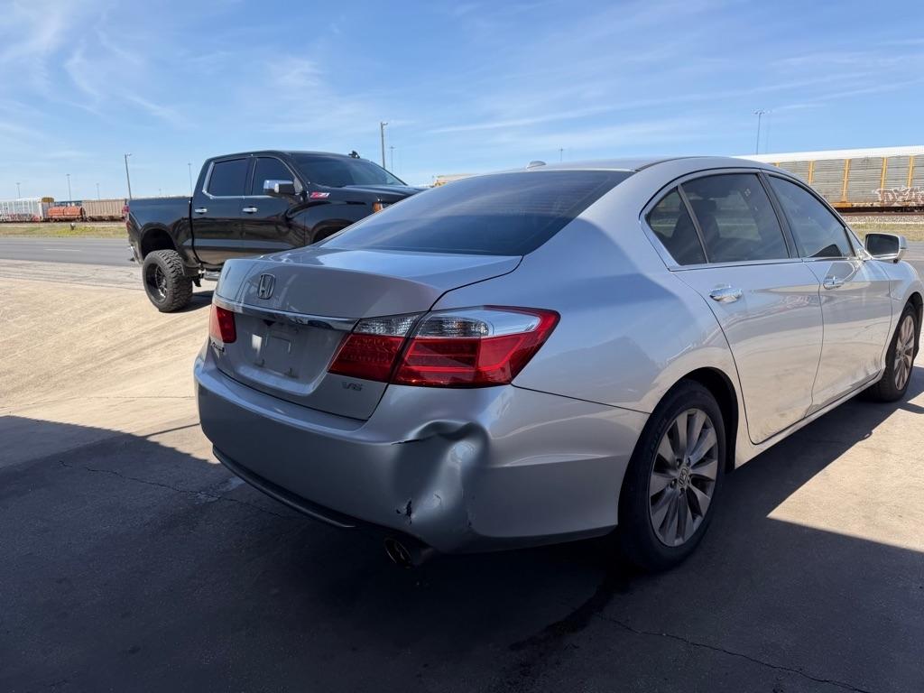 Honda Accord EX-L V6 Sedan AT 2015