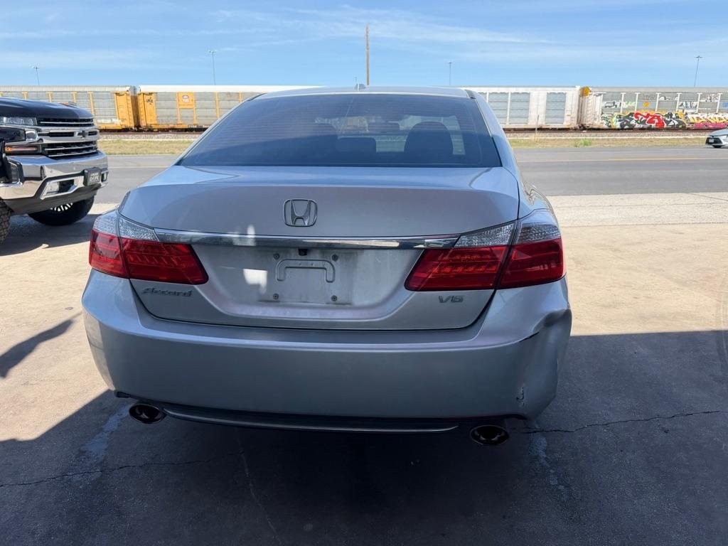 Honda Accord EX-L V6 Sedan AT 2015