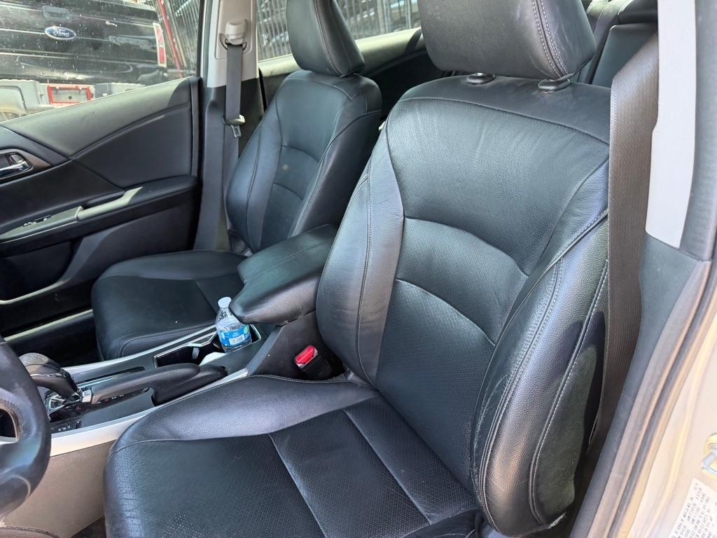 Honda Accord EX-L V6 Sedan AT 2015