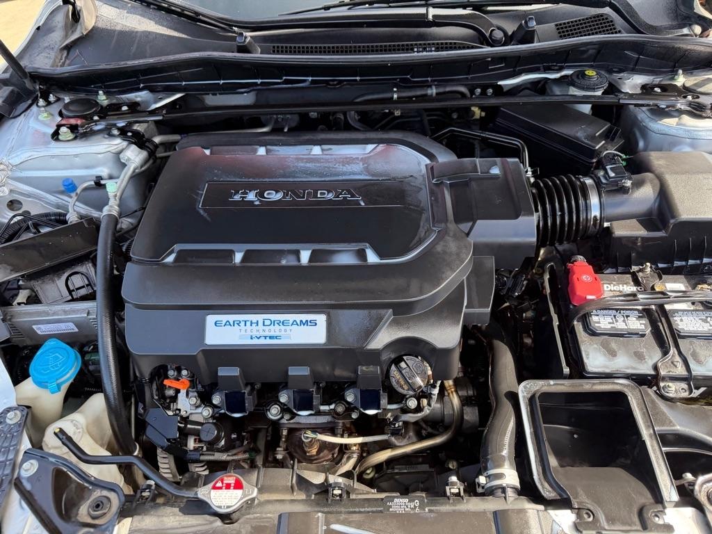 Honda Accord EX-L V6 Sedan AT 2015