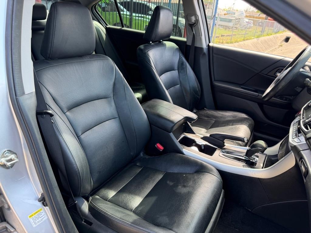 Honda Accord EX-L V6 Sedan AT 2015