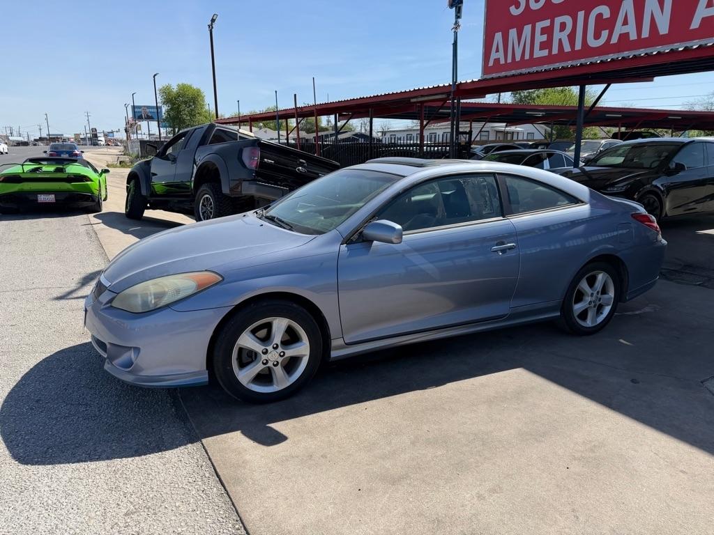 Toyota Camry Solara SE 2004