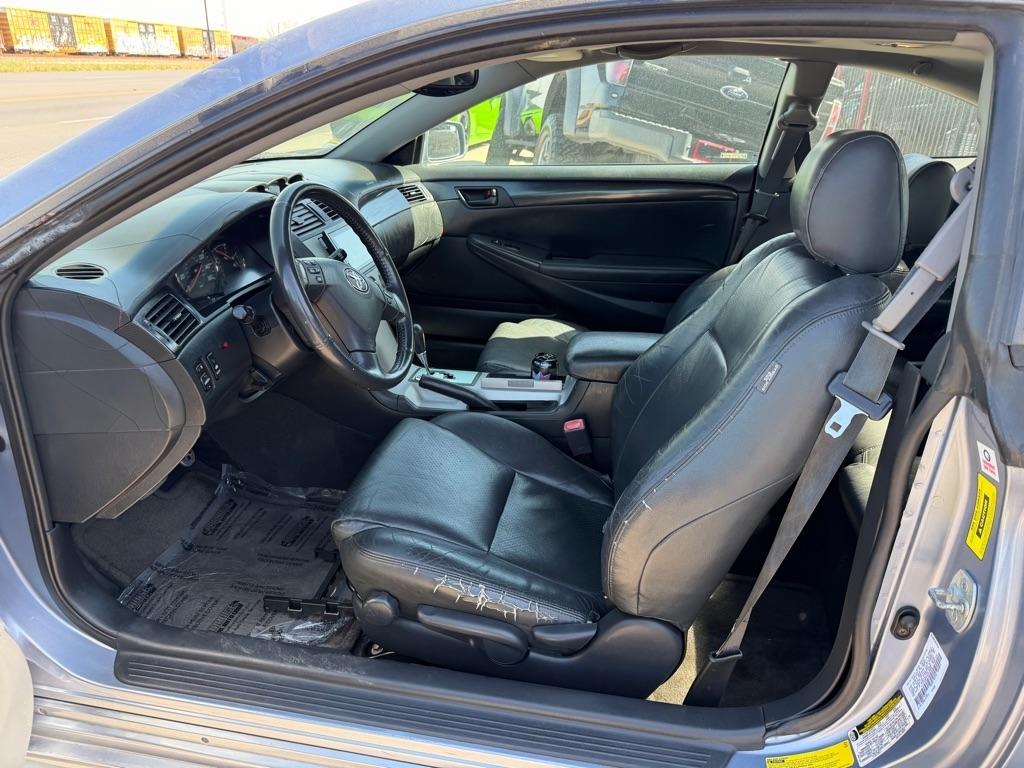 Toyota Camry Solara SE 2004