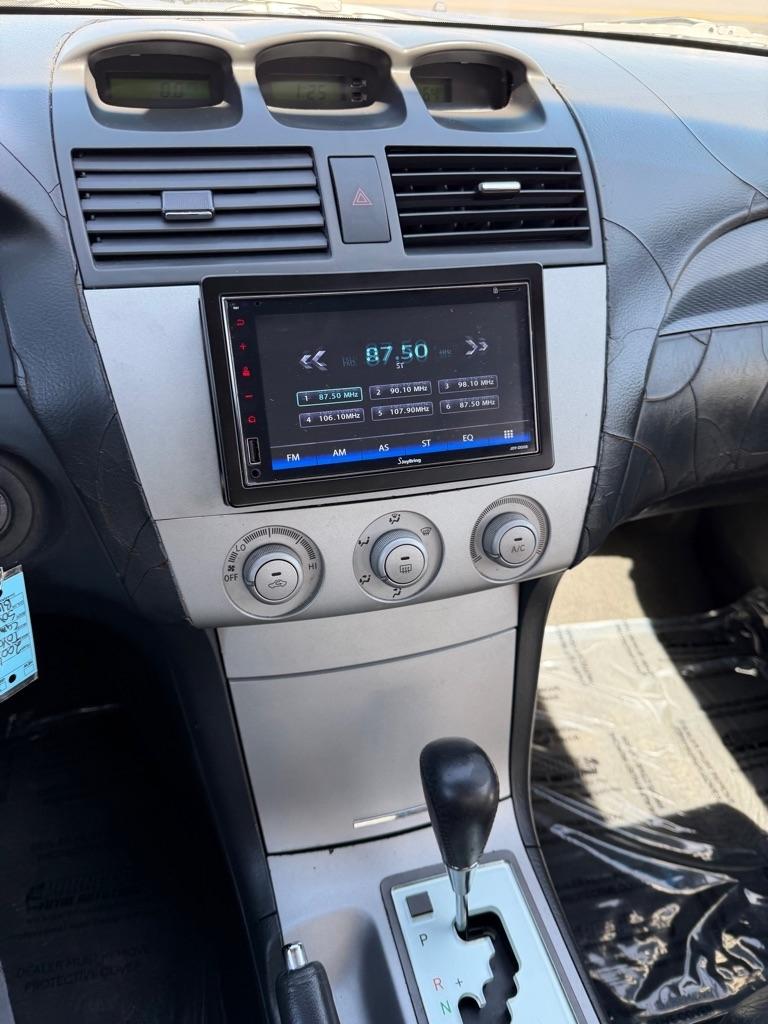 Toyota Camry Solara SE 2004