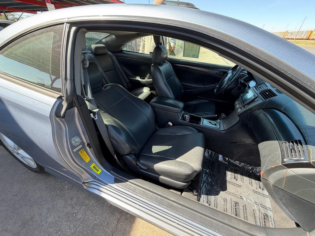 Toyota Camry Solara SE 2004