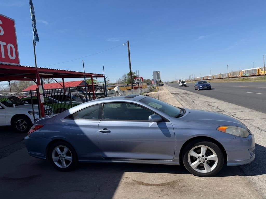 Toyota Camry Solara SE 2004