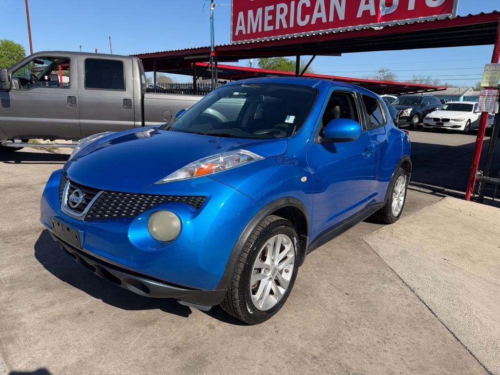 Nissan Juke S FWD 2012