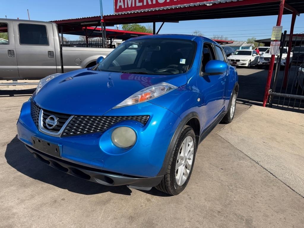 Nissan Juke S FWD 2012