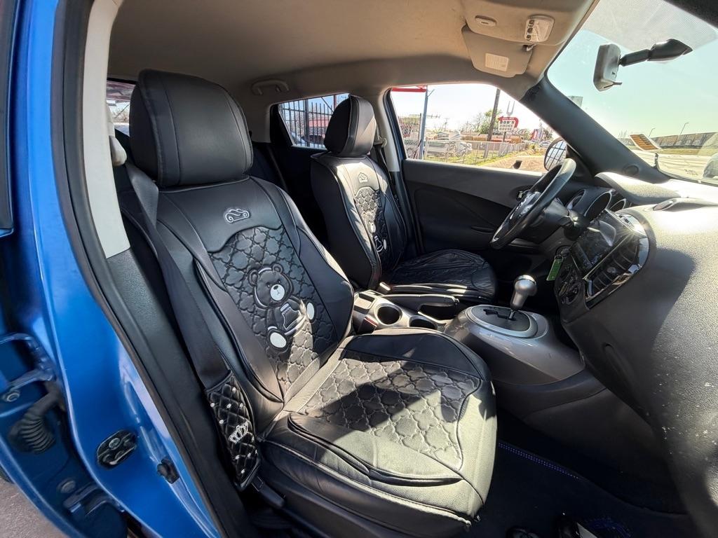 Nissan Juke S FWD 2012