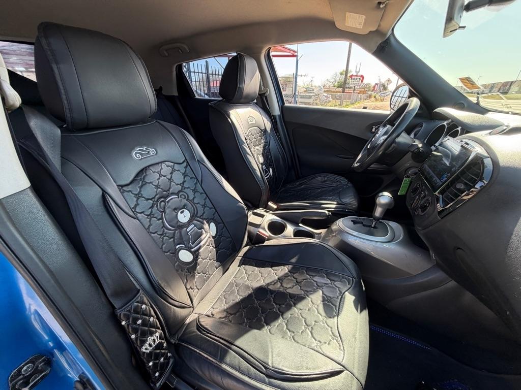 Nissan Juke S FWD 2012