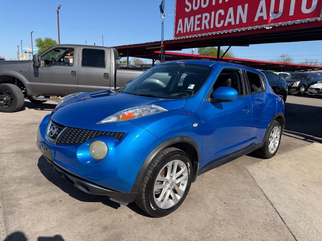 Nissan Juke S FWD 2012