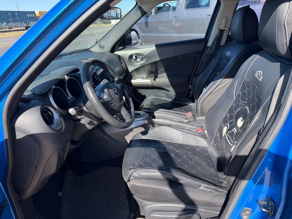 Nissan Juke S FWD 2012