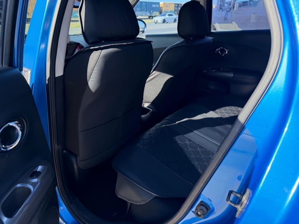 Nissan Juke S FWD 2012