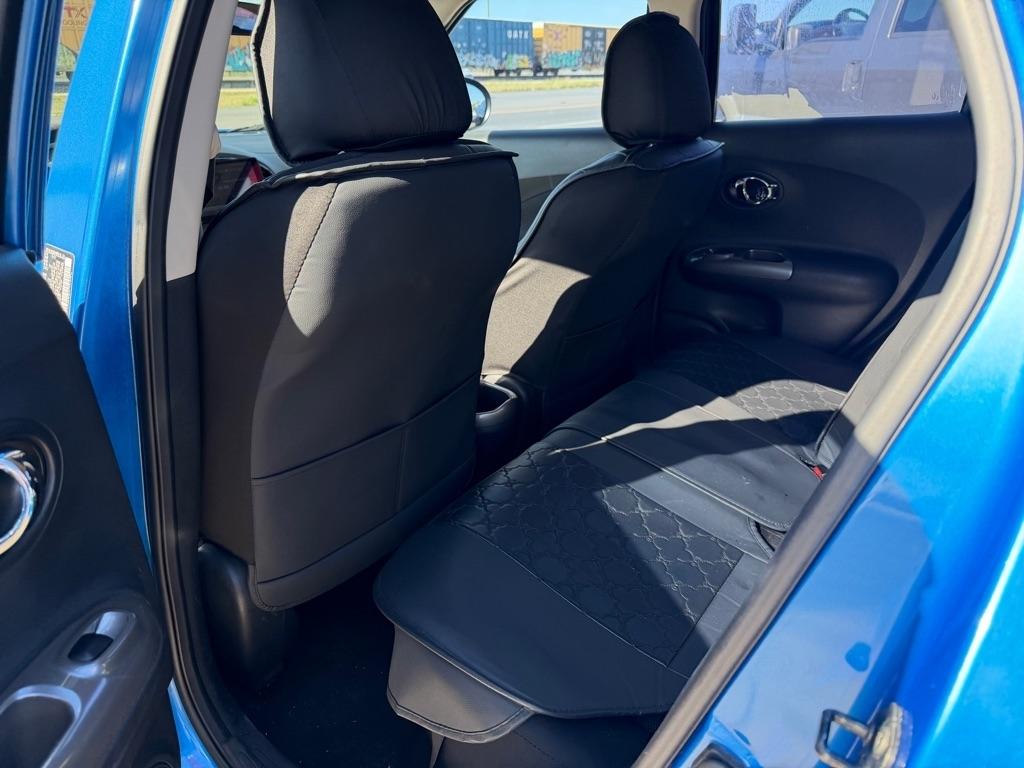 Nissan Juke S FWD 2012