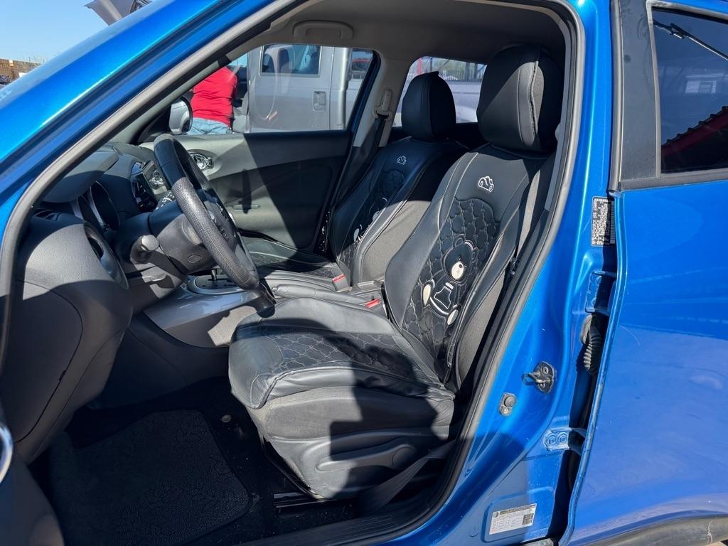 Nissan Juke S FWD 2012