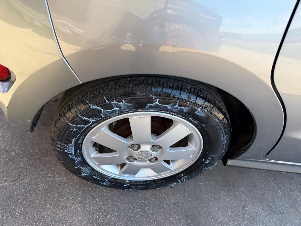 Mitsubishi Mirage DE 2015