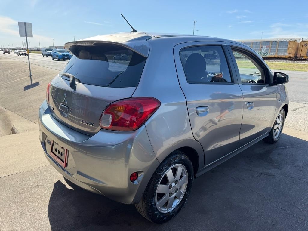 Mitsubishi Mirage DE 2015