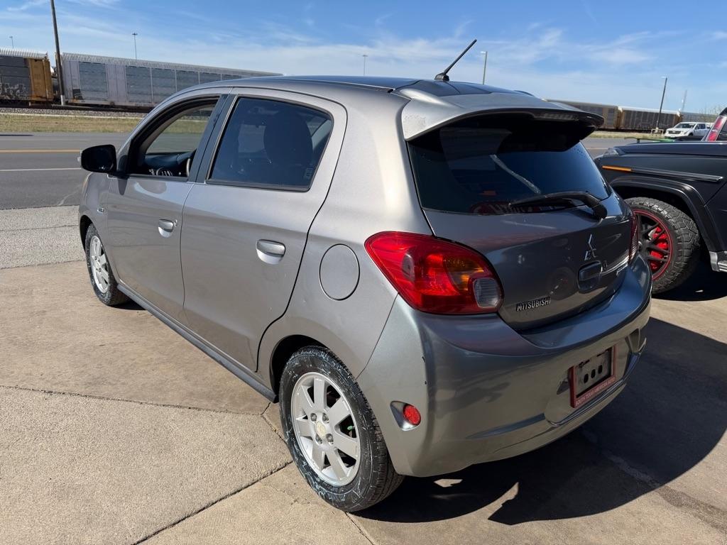 Mitsubishi Mirage DE 2015