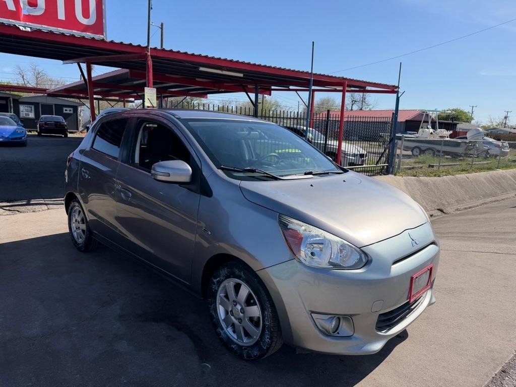 Mitsubishi Mirage DE 2015