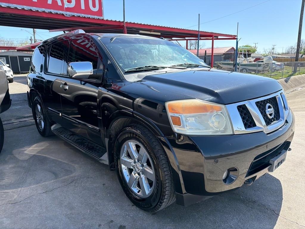 Nissan Armada Platinum 2WD 2011