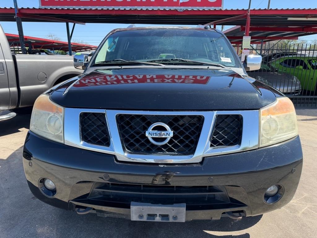 Nissan Armada Platinum 2WD 2011