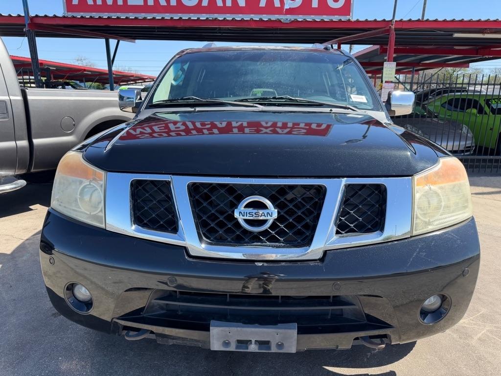 Nissan Armada Platinum 2WD 2011