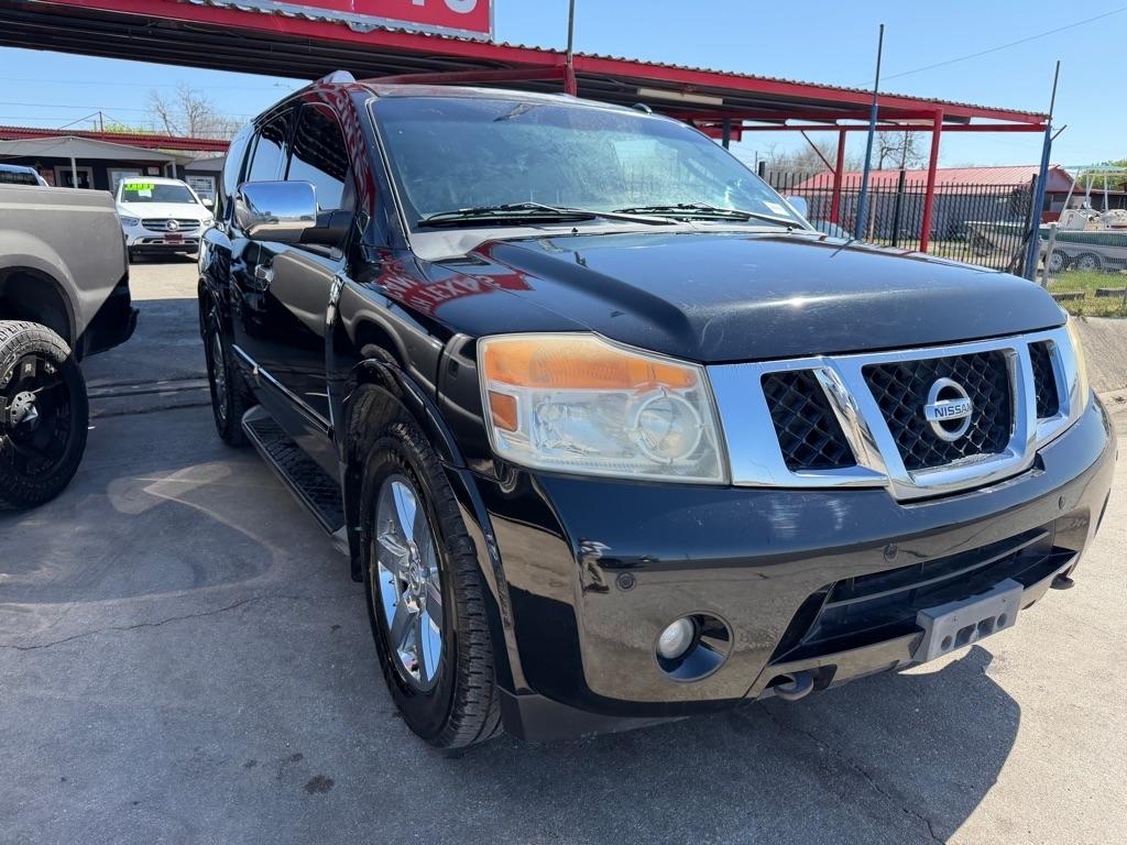 Nissan Armada Platinum 2WD 2011