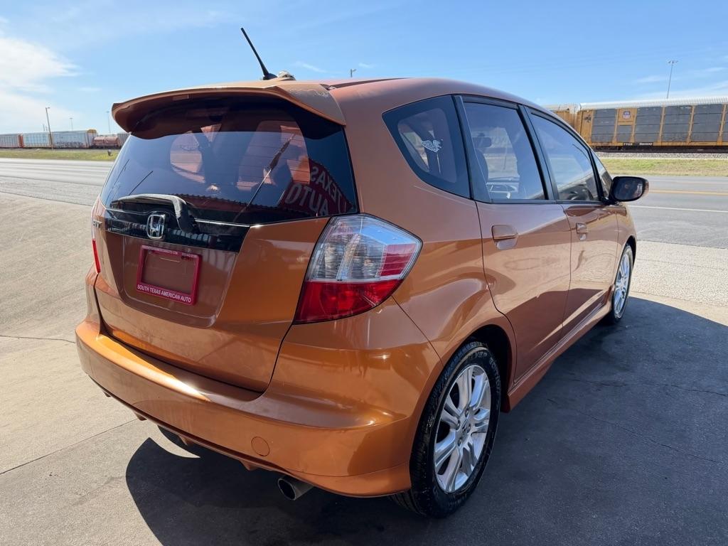 Honda Fit Sport 5-Speed AT 2010