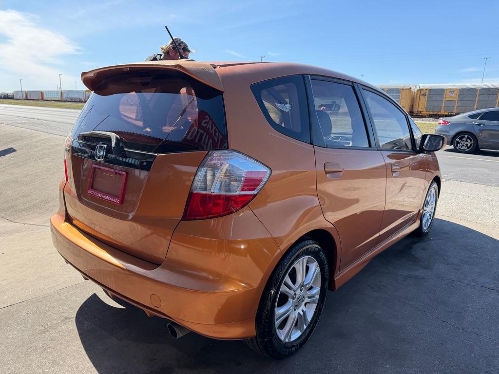 Honda Fit Sport 5-Speed AT 2010