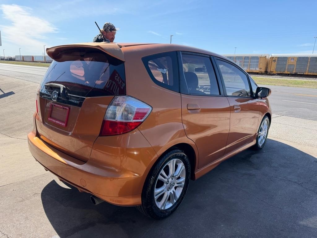 Honda Fit Sport 5-Speed AT 2010