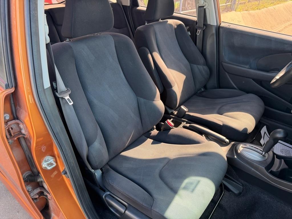 Honda Fit Sport 5-Speed AT 2010