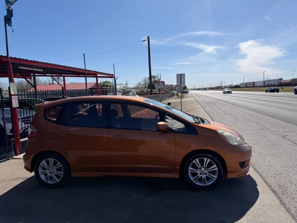 Honda Fit Sport 5-Speed AT 2010